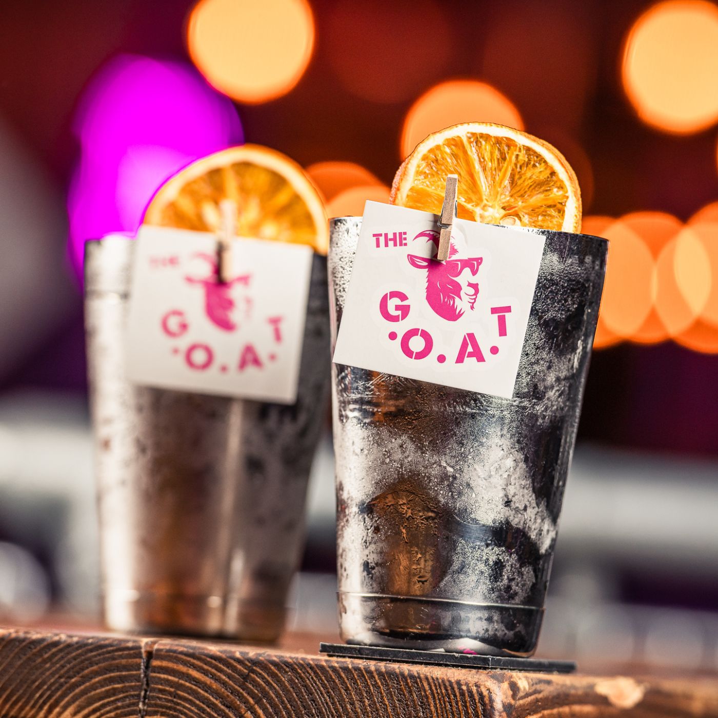 2 FOR 1 COCKTAILS